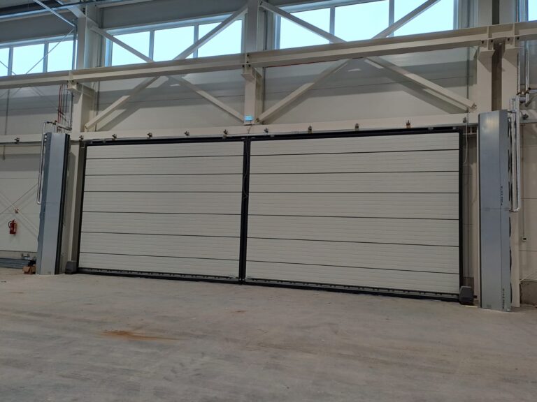 Топ-5 переваг промислових воріт для бізнесу: чому варто інвестувати?