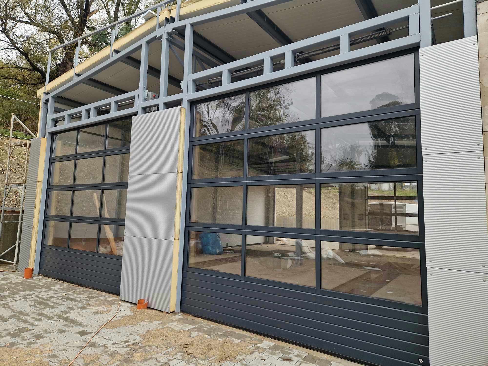 промислові ворота для складу